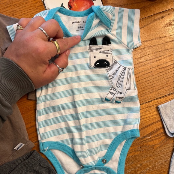 6-9 M Tee/Pant Bundle - Picture 3 of 11